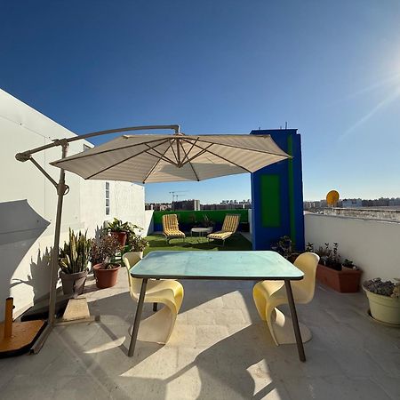 Petite Penthouse With The Sunniest Terrace In Valencia Daire Dış mekan fotoğraf